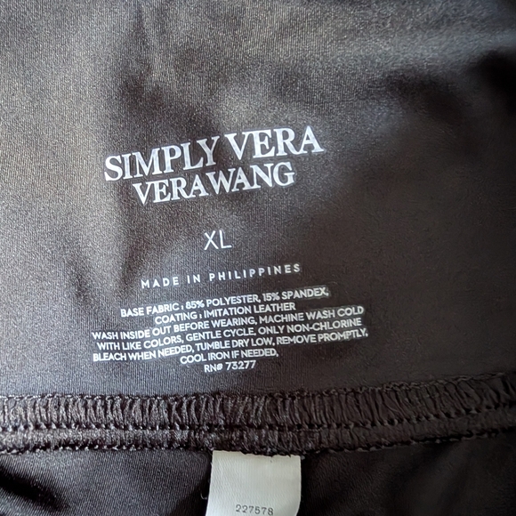 Simply Vera Vera Wang High Rise Faux Leather Moto LeggingsBlack Size: XL (EUC) - Picture 7 of 8